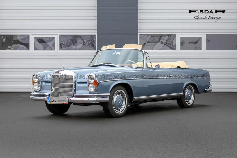 Mercedes-Benz 220Seb Cabriolet