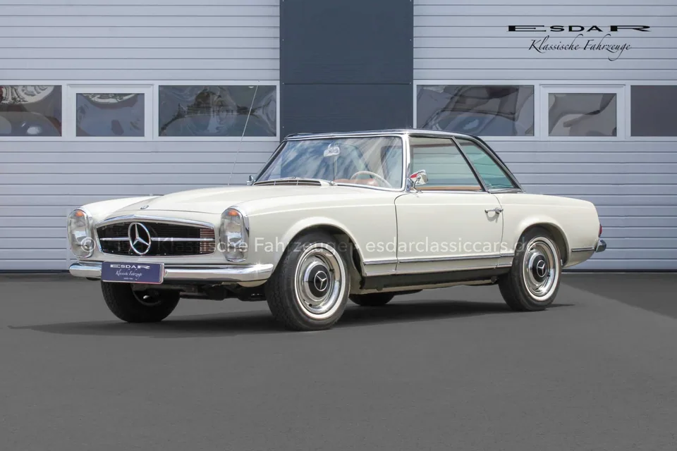 Mercedes-Benz 230SL Pagode