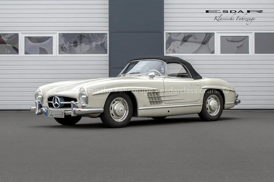 Mercedes-Benz 300SL Roadster