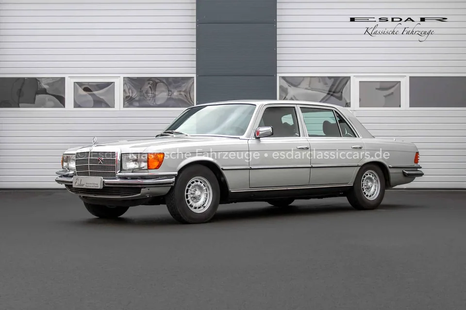 Mercedes-Benz 450SEL 6,9