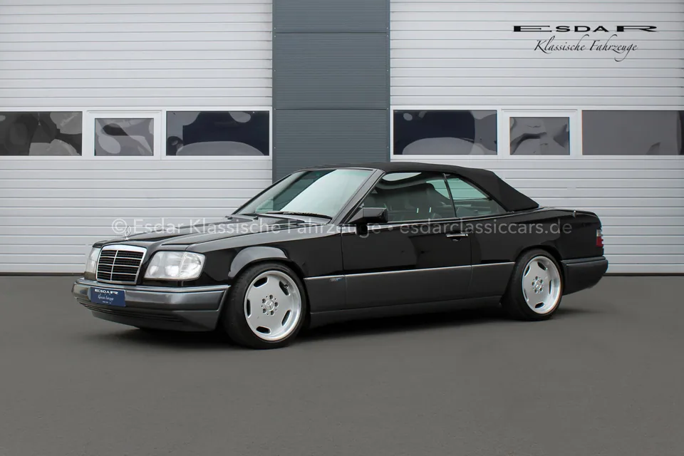 Mercedes-Benz E200 Cabriolet