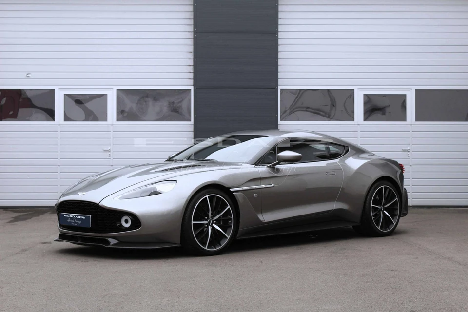 Aston Martin Vanquish Zagato 2017