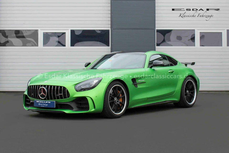 Mercedes-Benz AMG GT R Coupe 2018
