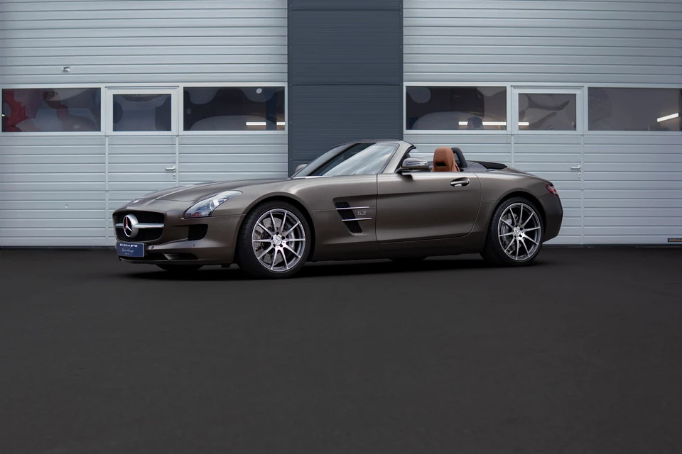 Mercedes-Benz SLS AMG Roadster